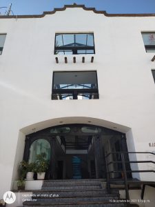 Entrada Plaza locales